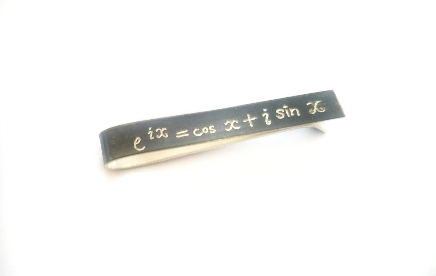 blackboard equation tie bar