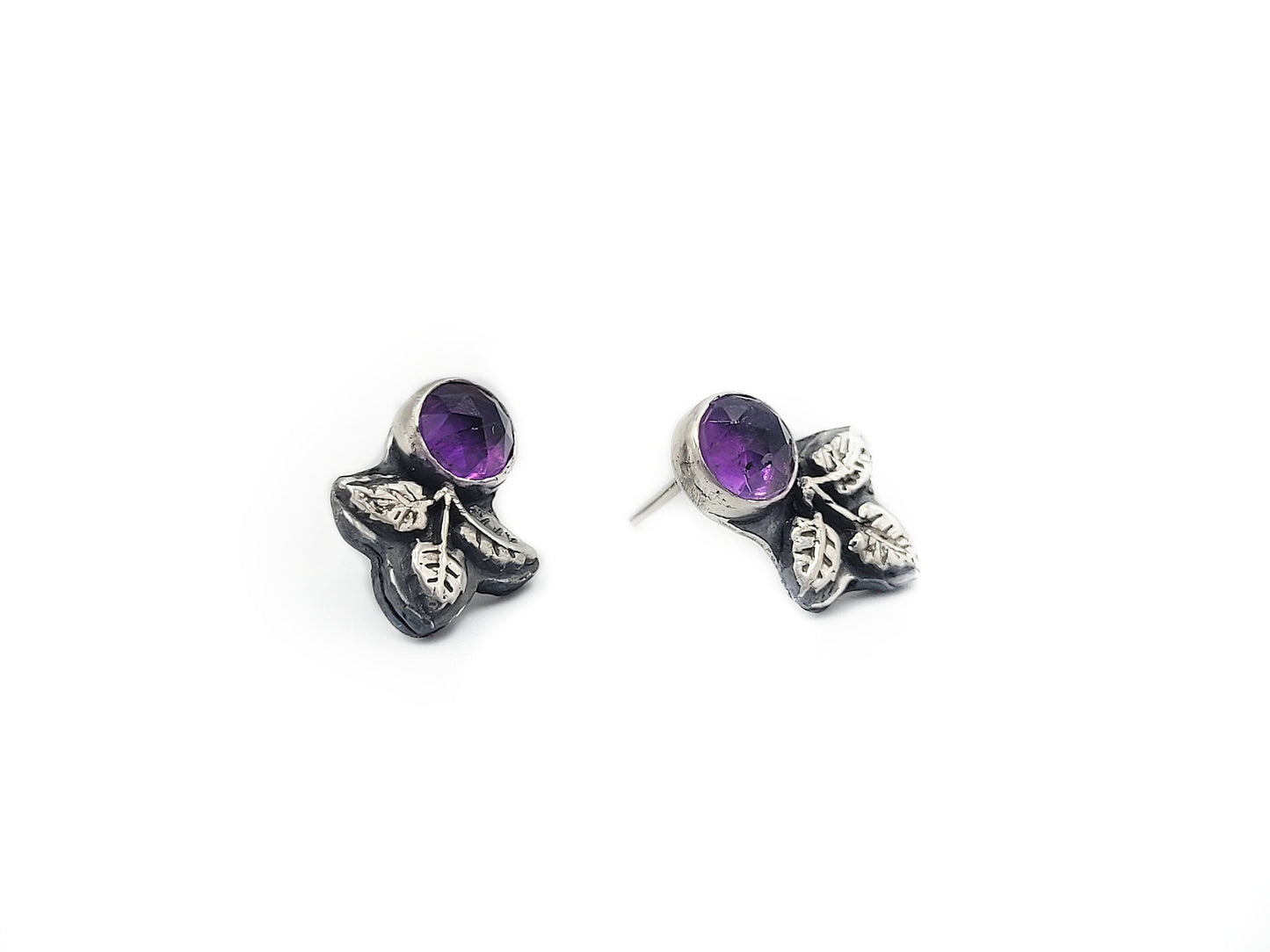 Botanical Amethyst - Stud Earrings