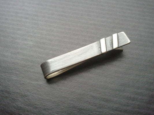 1.5 i n c h  t i e b a r - retro stripes - Clip for neckties - Contrasting Sterling Silver